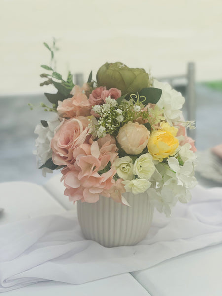 Vase White Rimmed