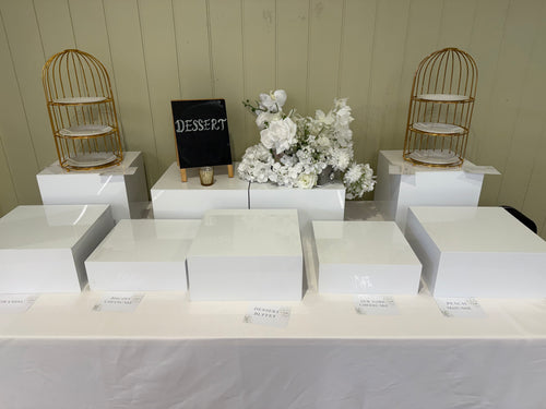 Food table - acrylic white box