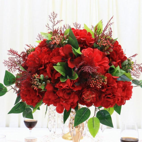 Floral Centrepiece wispy red green