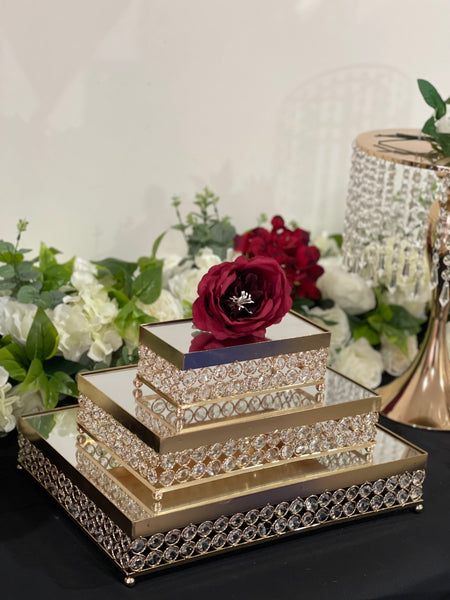Gold diamond cake set
